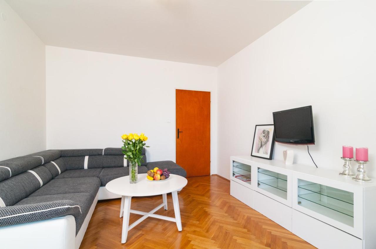 Apartment Victoria Omiš Εξωτερικό φωτογραφία
